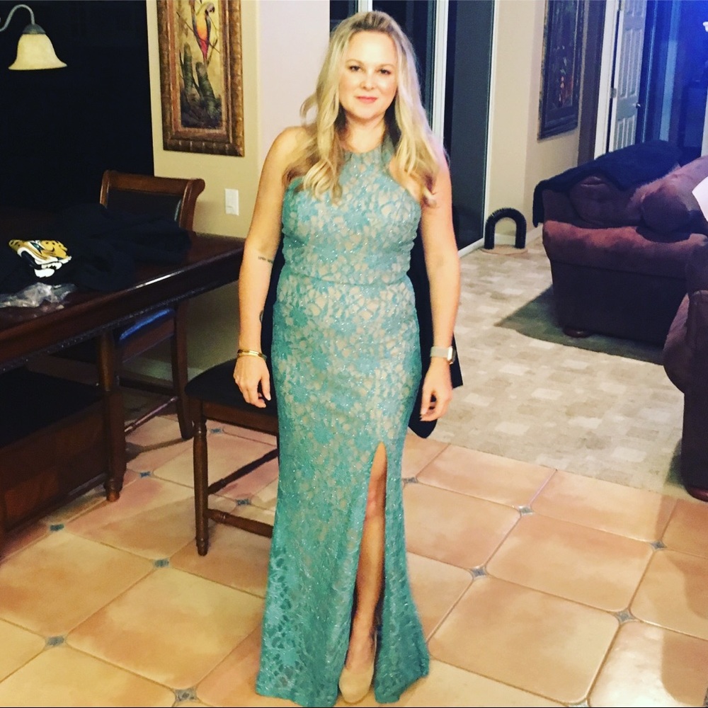 Prom, wedding or NYE dress!